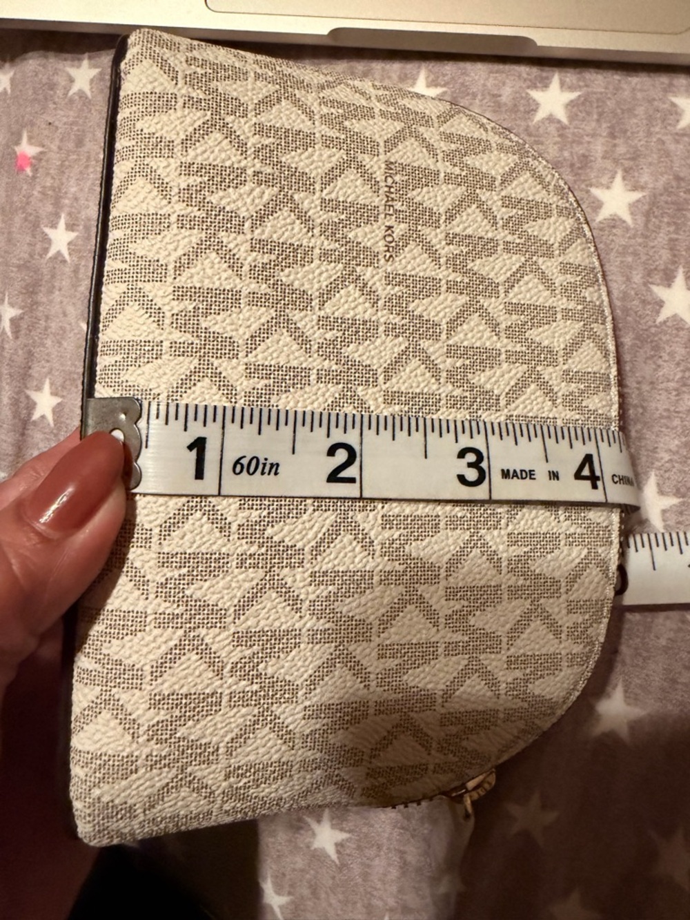 Michael Kors Cream and Gray Logo Dome Cosmetic Case with Gold Hardware - Picture 10 of 13